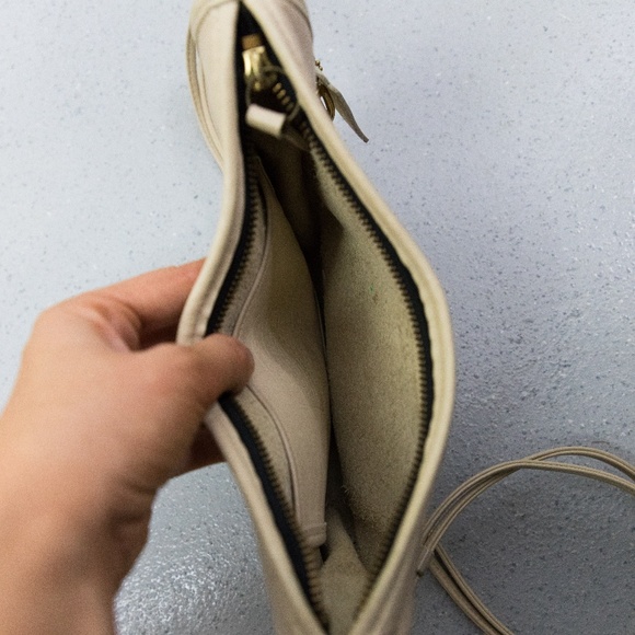 Coach - Tan/Cream Crossbody Bag - Picture 7 of 7